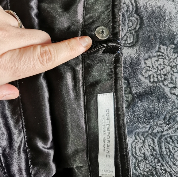 Royal Blue & Black Skirt by Contemporaine - Simon's - Picture 4 of 12